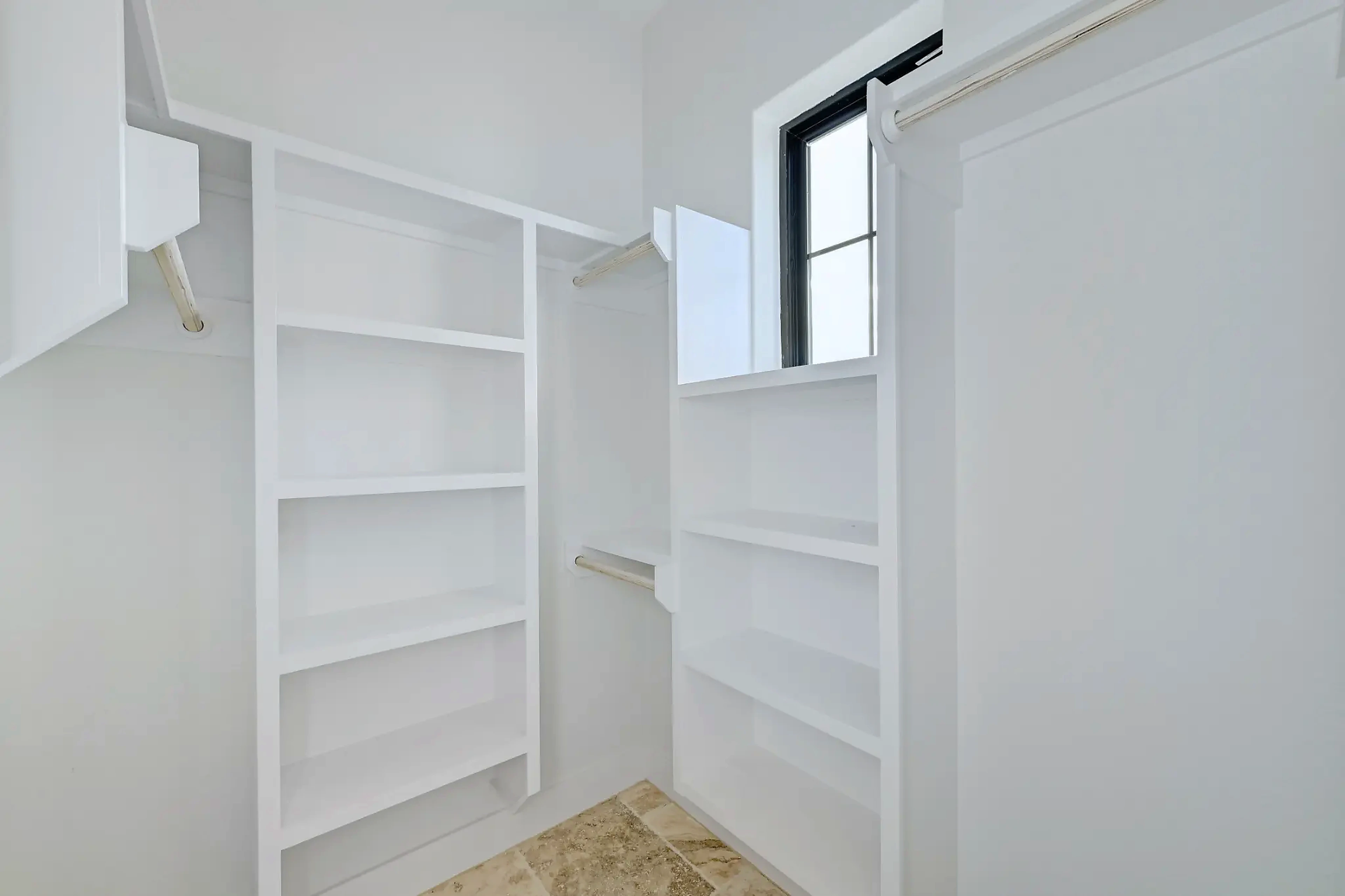 Eagles Nest — photo 28