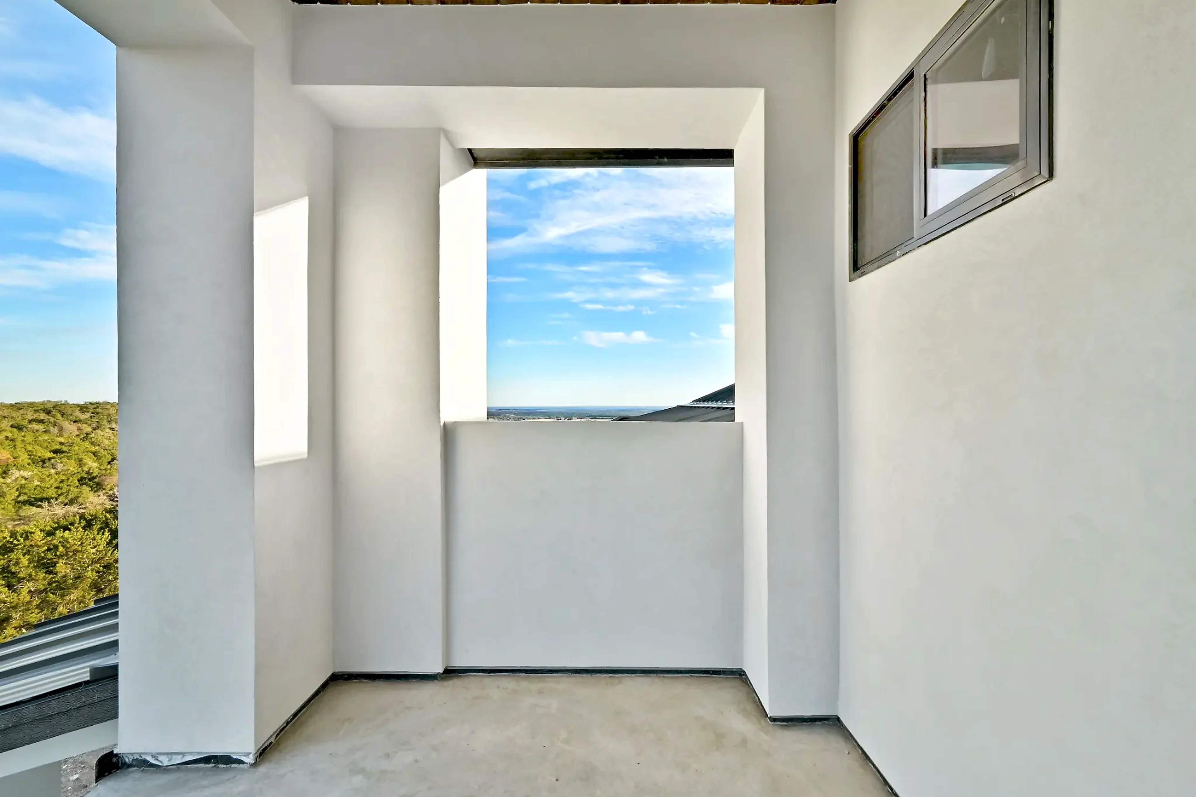 Eagles Nest — photo 36