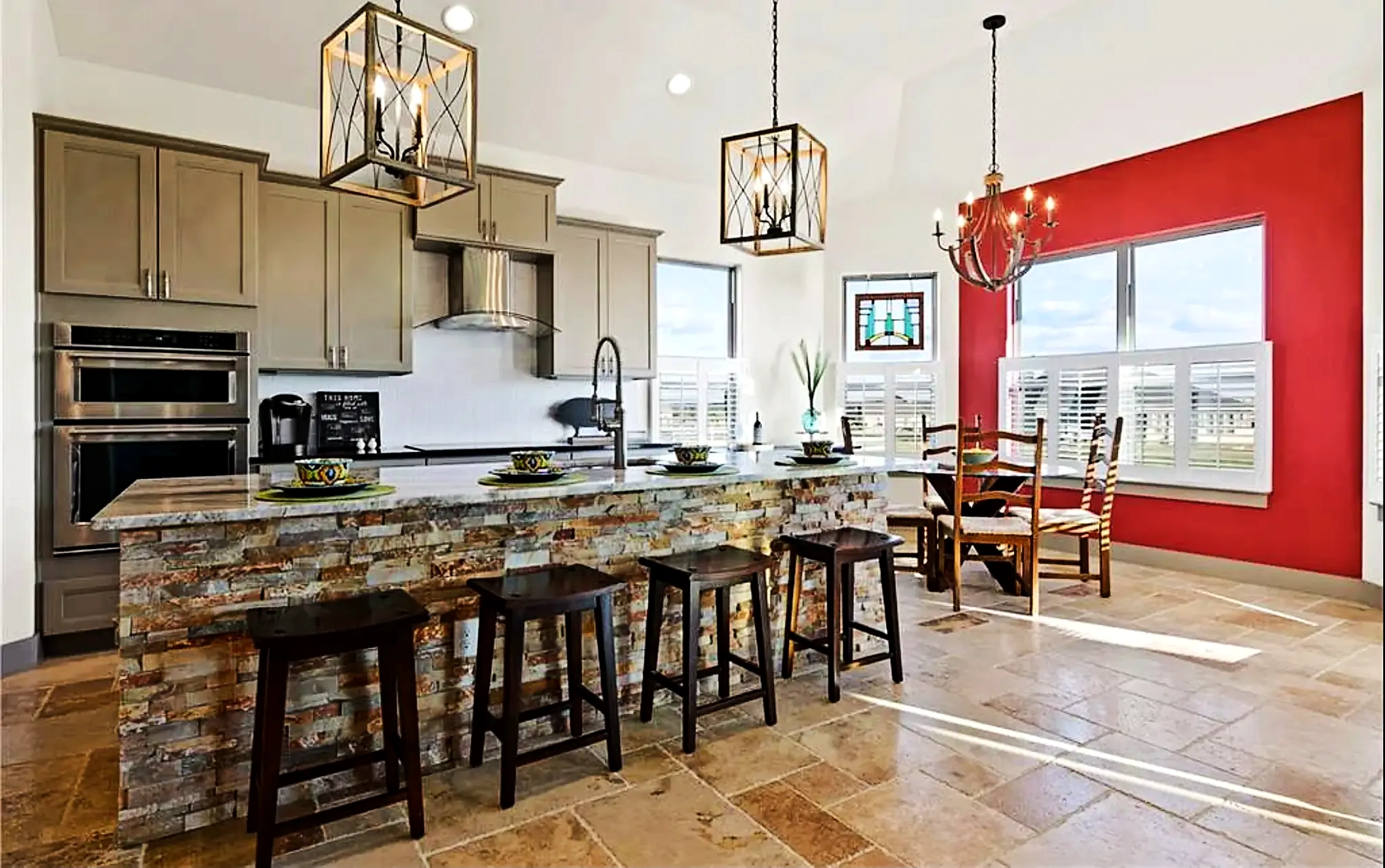 Highlander — photo 18