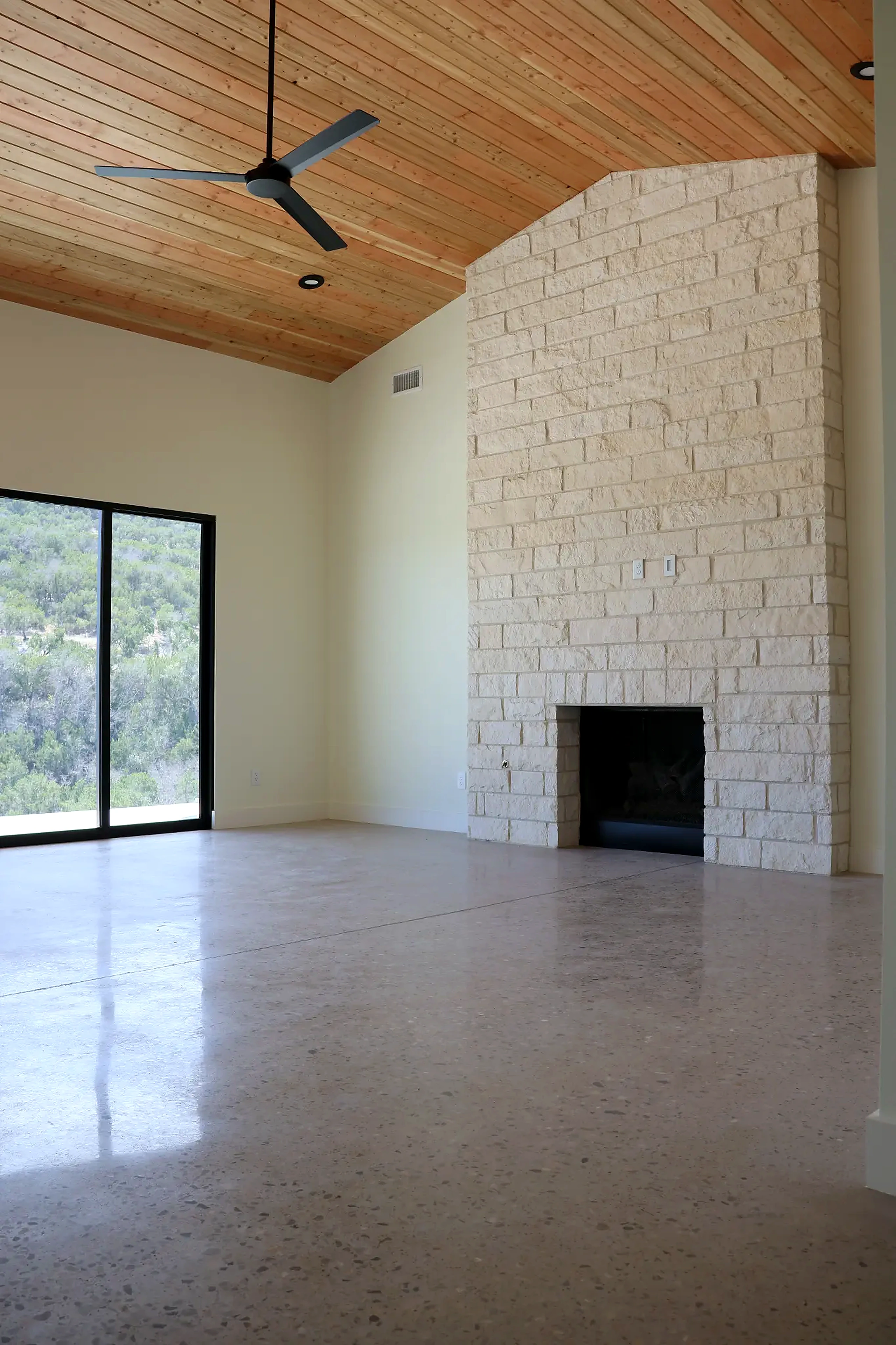 Montana Springs — photo 10